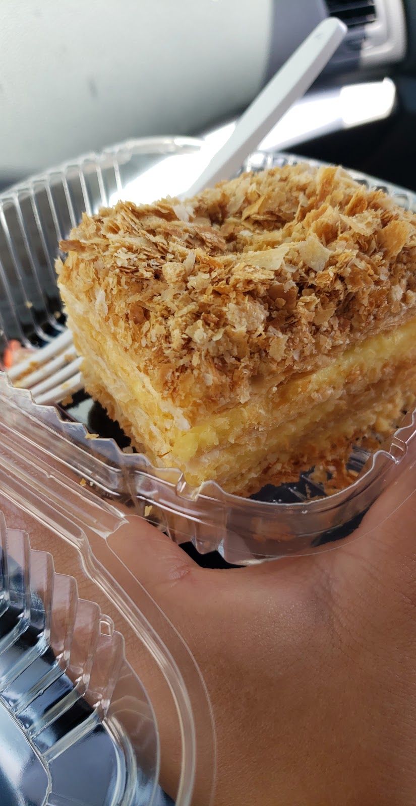 Garni Bakery | 451 McNicoll Ave, North York, ON M2H 2C9, Canada | Phone: (416) 499-2424