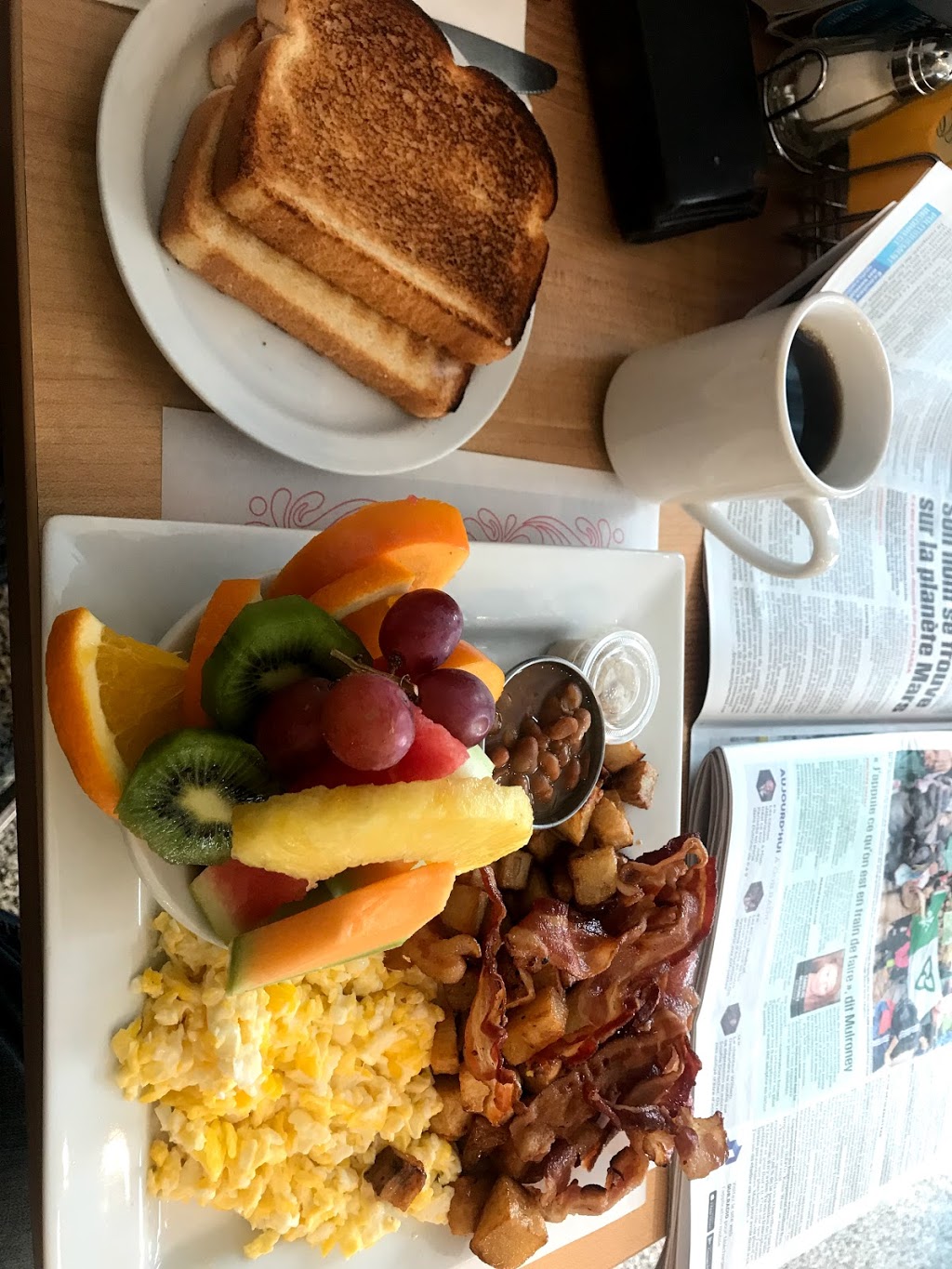 Restaurant St Roch - Resto St Roch | 29 Rue Armand-Majeau N, Saint-Roch-de-lAchigan, QC J0K 3H0, Canada | Phone: (450) 705-4102
