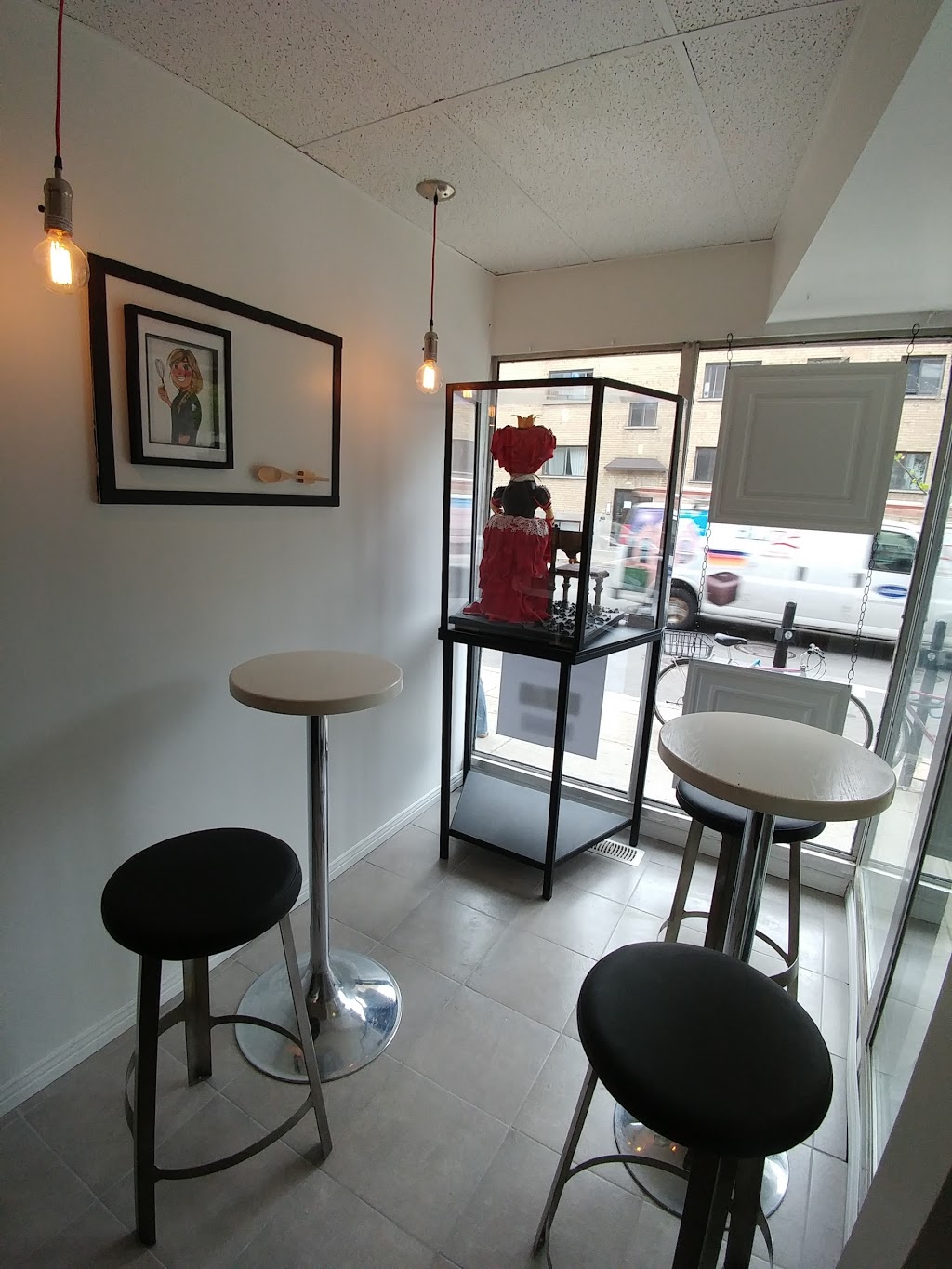 La Petite Charlotte | 4283 Rue Sainte-Catherine E, Montréal, QC H1V 1X7, Canada