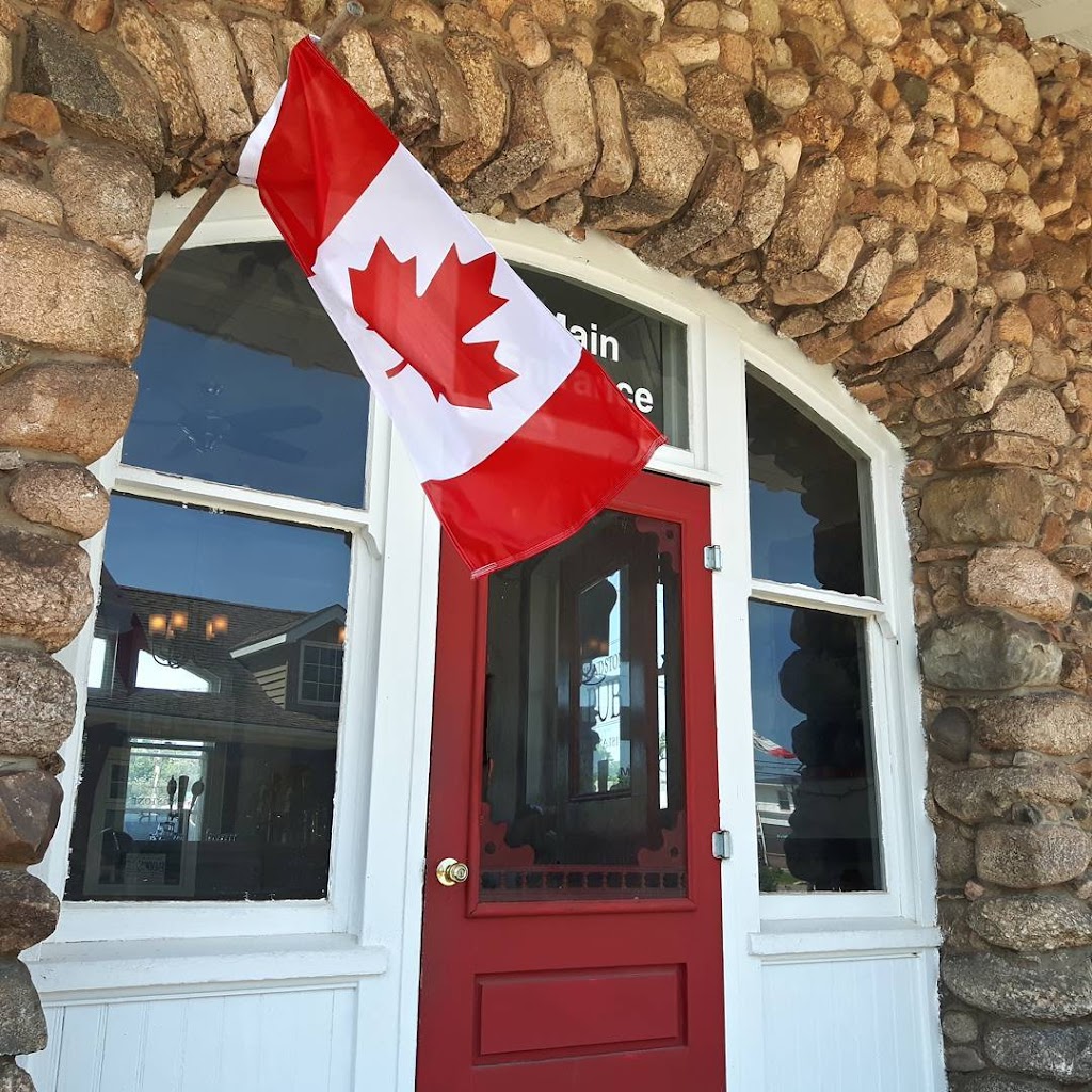 Island Stone Pub | 62 Broadway St N, Kensington, PE C0B 1M0, Canada | Phone: (902) 836-3063