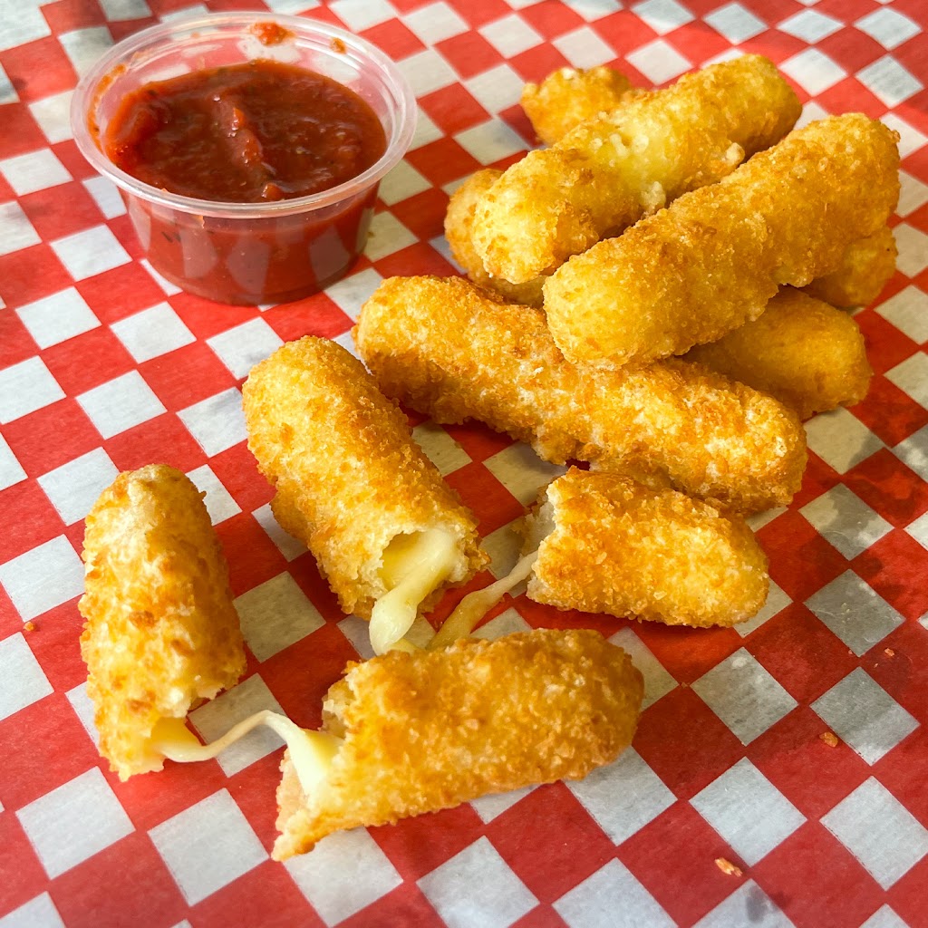 Parms Pizza Factory | 14808 108 Ave, Surrey, BC V3R 1T2, Canada | Phone: (604) 584-8888