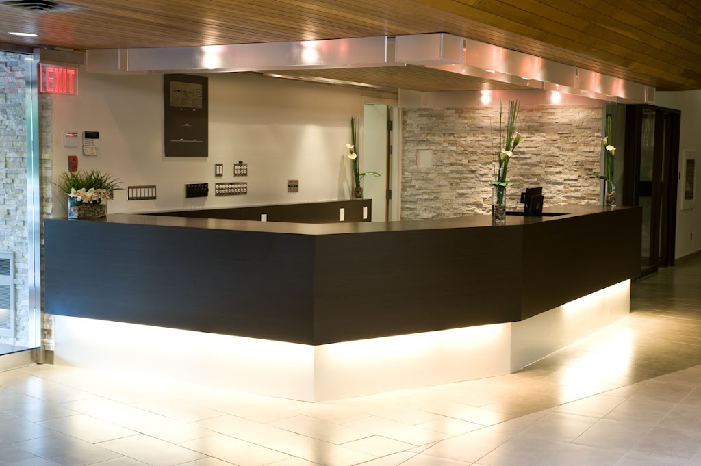 Mayfair Clubs - East | 160 Esna Park Dr, Markham, ON L3R 1E3, Canada | Phone: (905) 475-8833