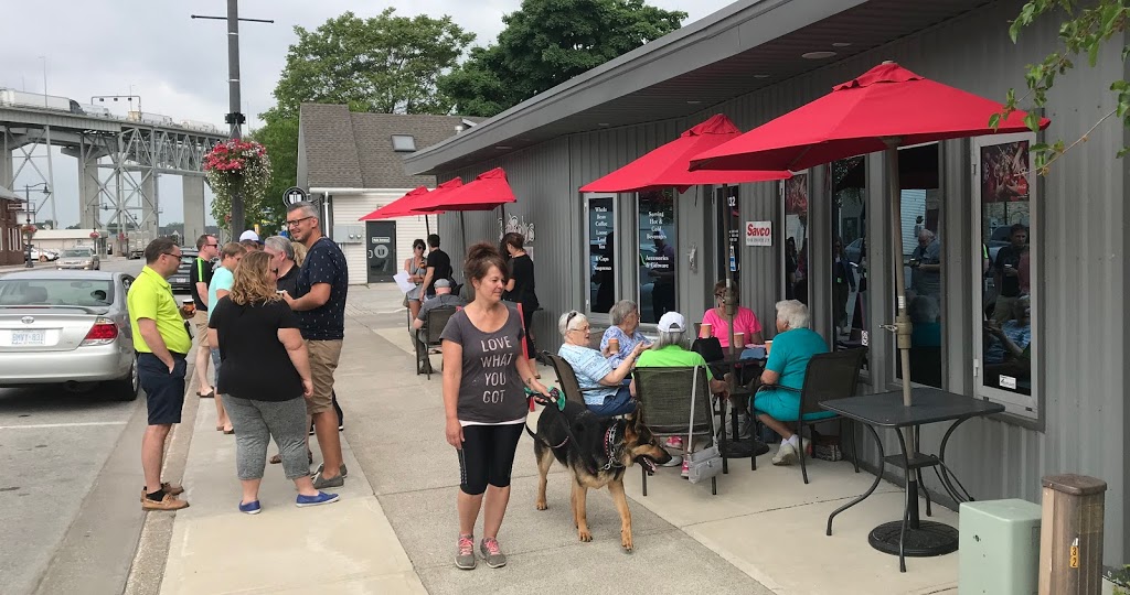 BrewBakers Coffee & Tea Company | 132 Michigan Ave, Point Edward, ON N7V 1E6, Canada | Phone: (519) 344-4431