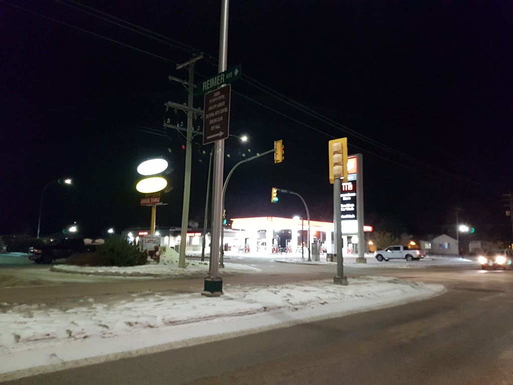 Clearview Co-op - Brandt St | 110 Brandt St, Steinbach, MB R5G 0P7, Canada | Phone: (204) 326-9918