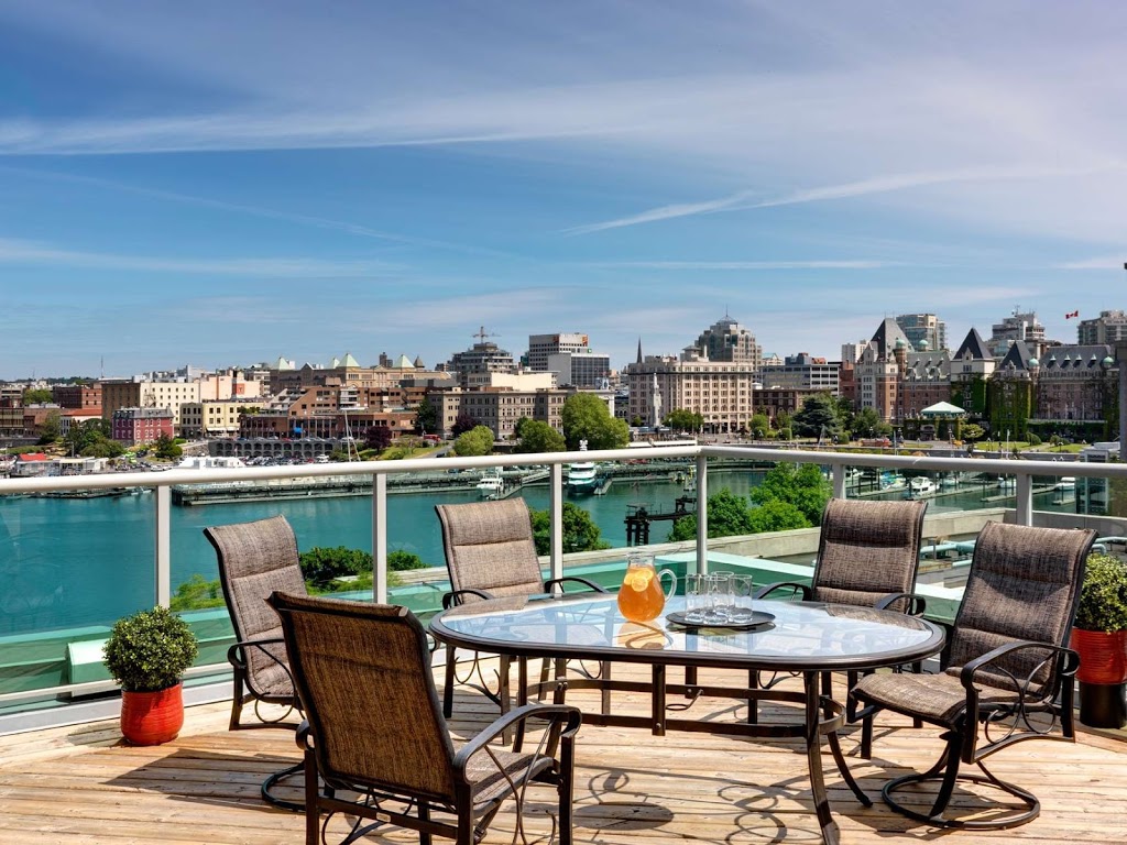 Best Western Plus Inner Harbour | 412 Quebec St, Victoria, BC V8V 1W5, Canada | Phone: (250) 384-5122
