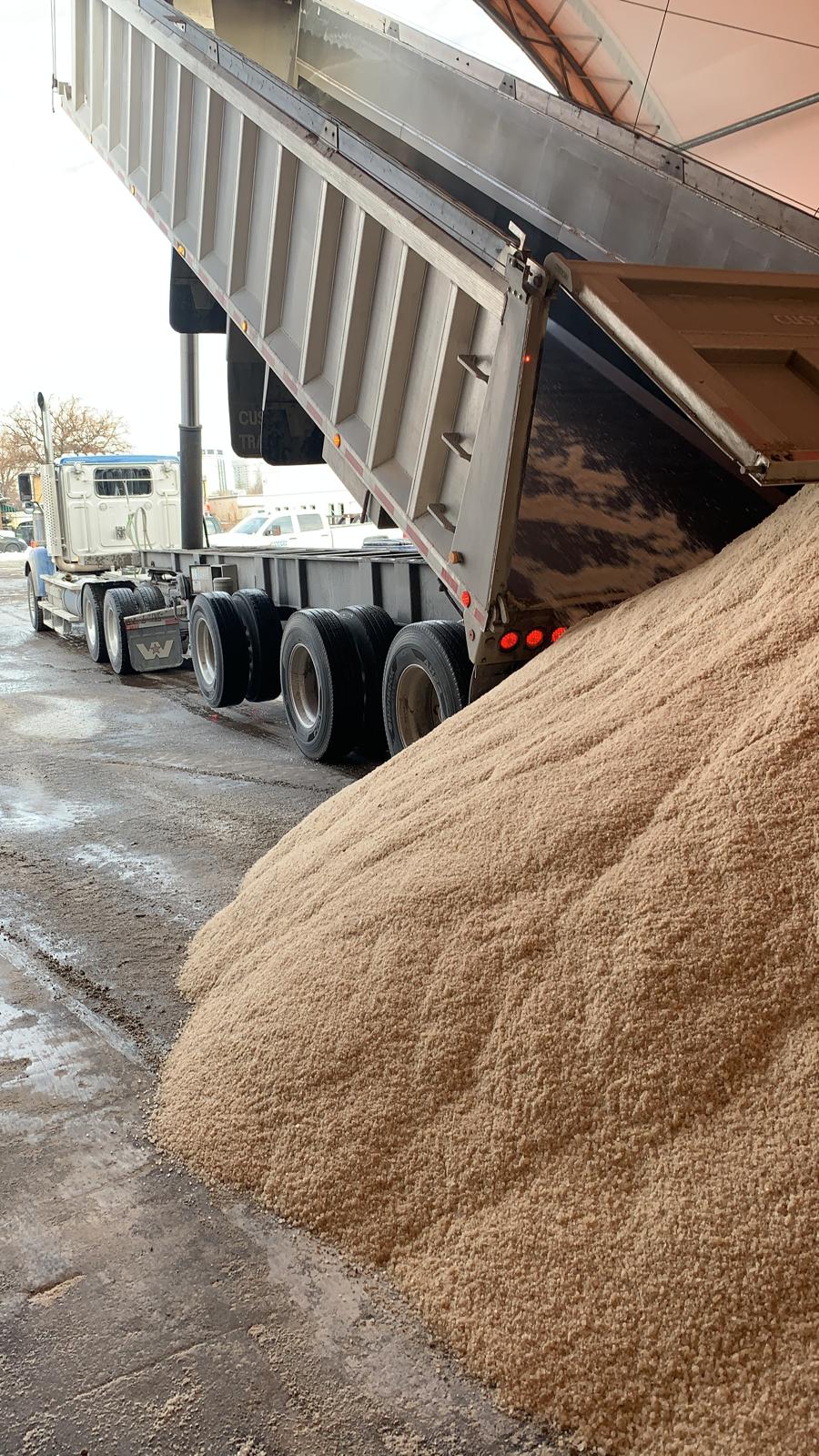 Moon Landscaping LTD | 298 Lakeshore Rd W B, Mississauga, ON L5H 1G6, Canada | Phone: (647) 962-5373