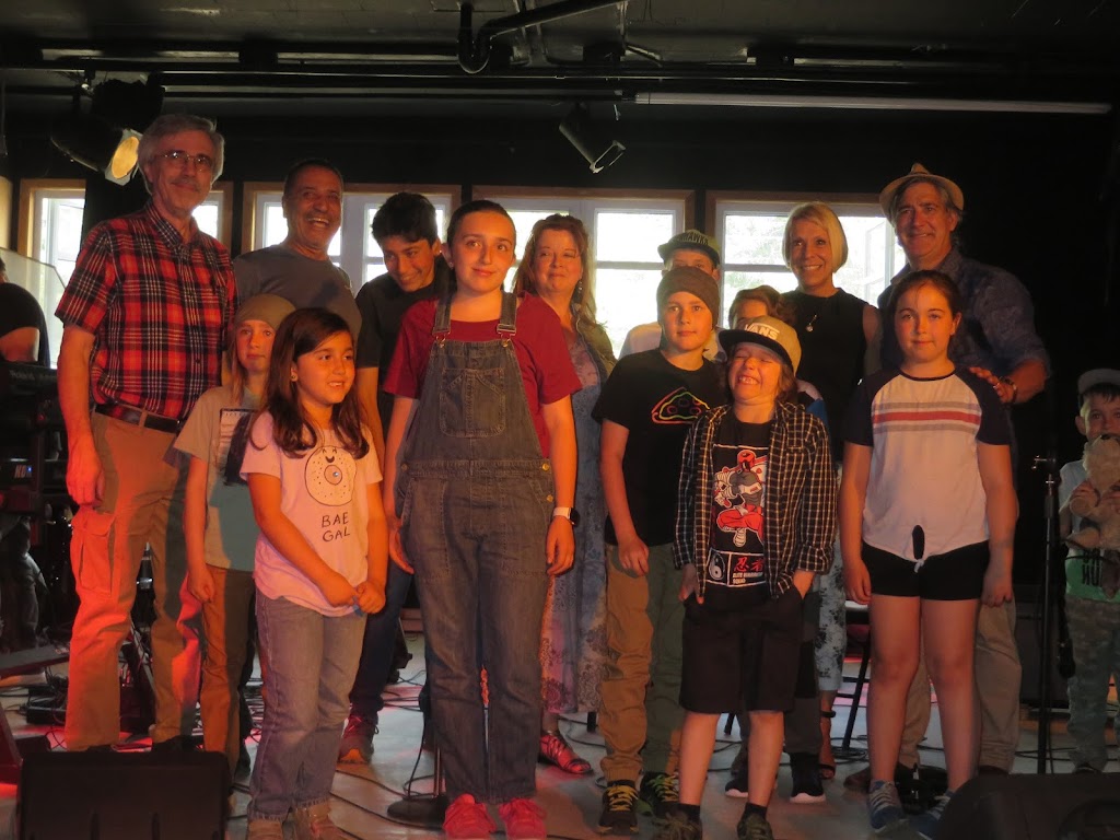 School Of Music Lessence Musicale | 1185 Chem. Brunet, Sainte-Agathe-des-Monts, QC J8C 0R9, Canada | Phone: (819) 321-0109
