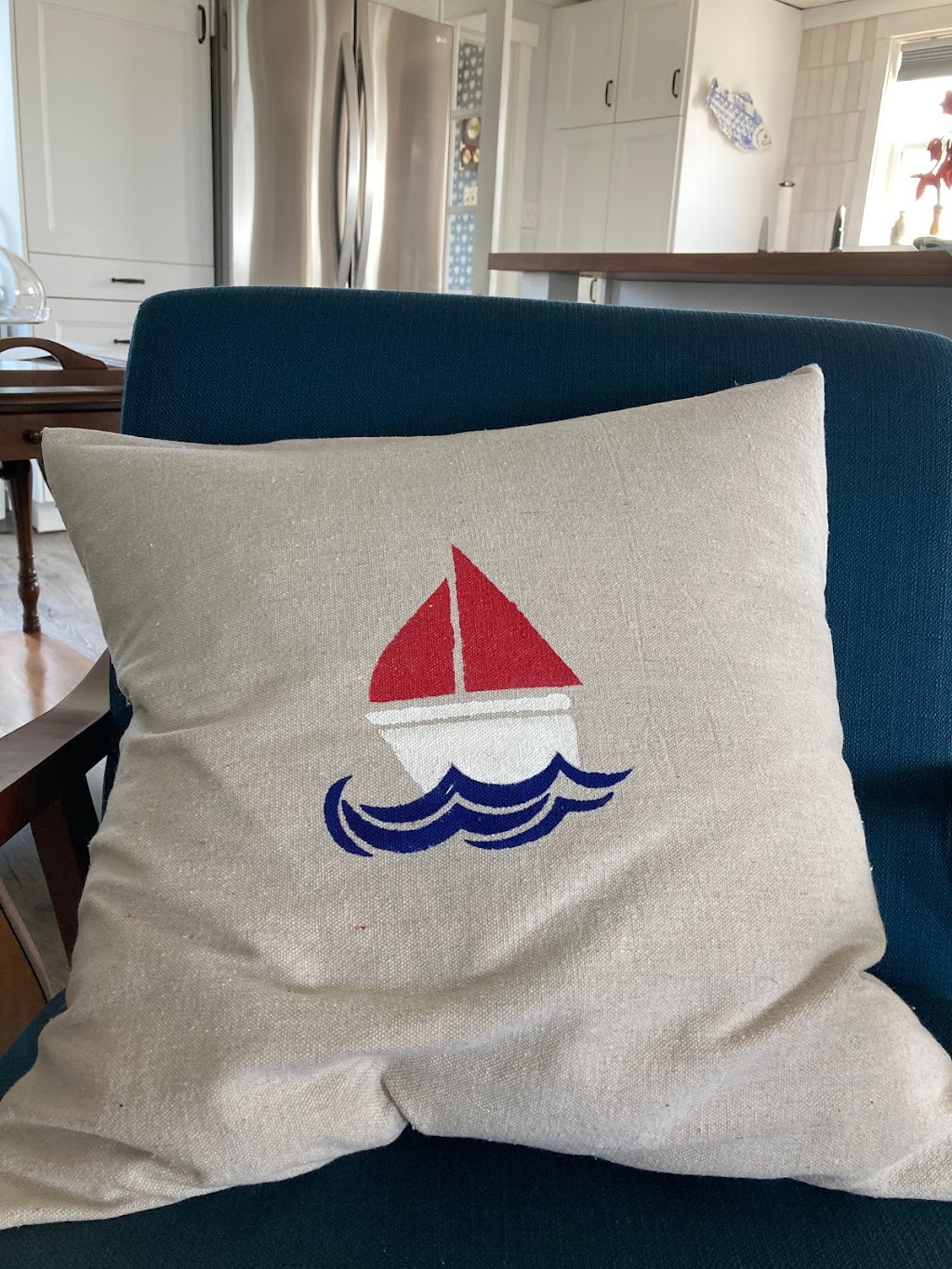 D By The Sea | 18 Reef Rd, Tancook Island, NS B0J 3G0, Canada | Phone: (902) 298-8374