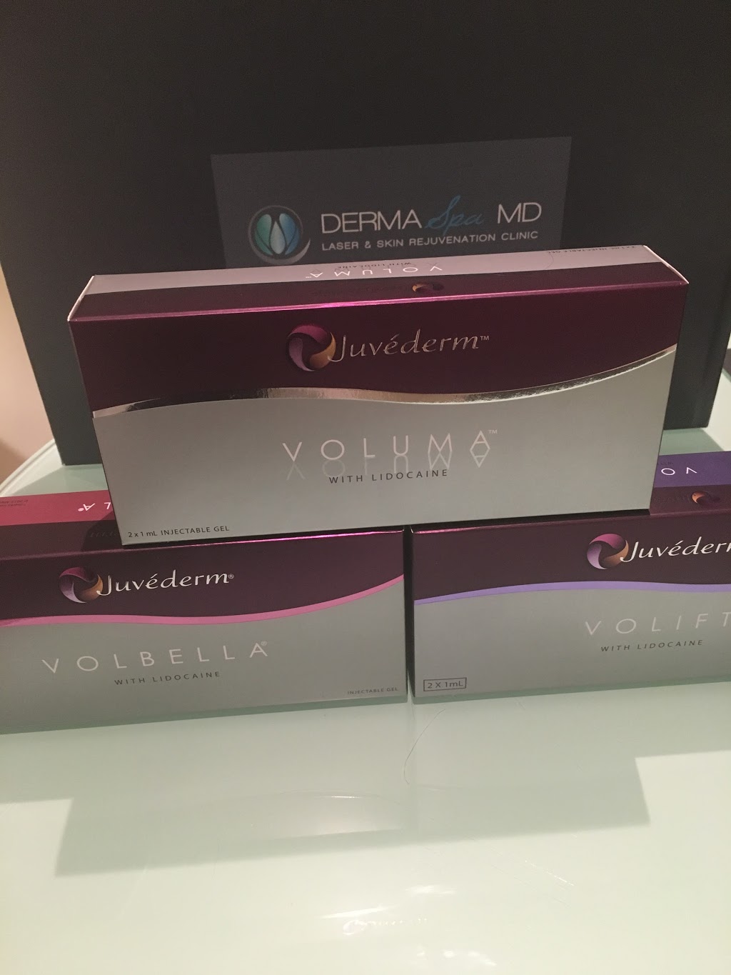 DermaSpa Acne, Botox, Skin & Laser Clinic | 1450 Kingston Rd #6g, Pickering, ON L1V 1C1, Canada | Phone: (905) 837-7546