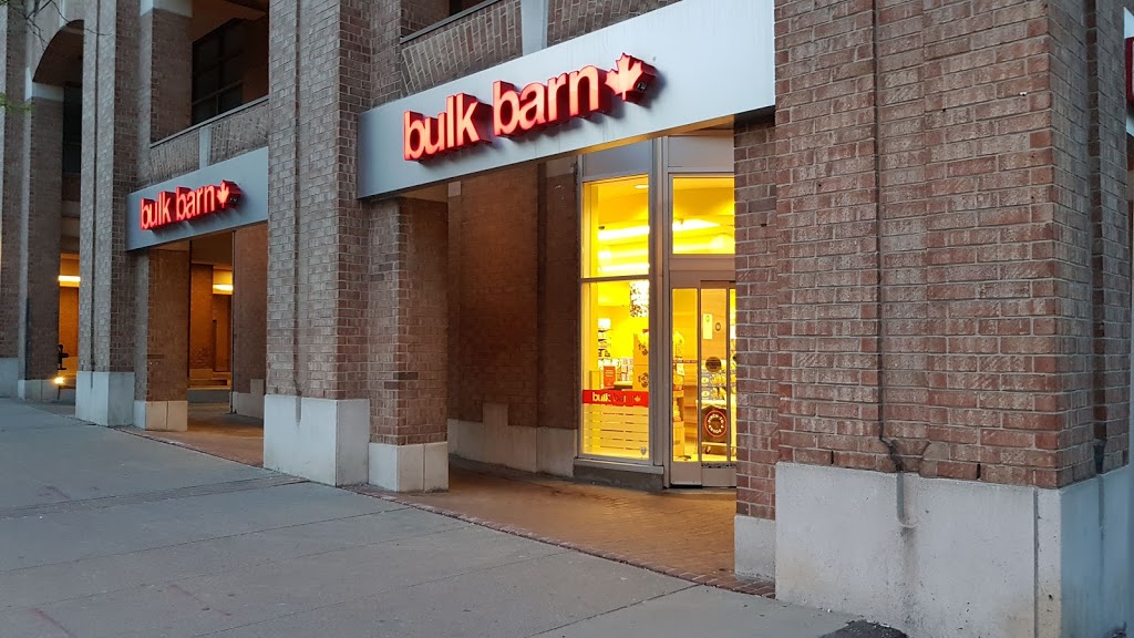 Bulk Barn | 120 Front St E, Toronto, ON M5A 1E3, Canada | Phone: (416) 861-9602