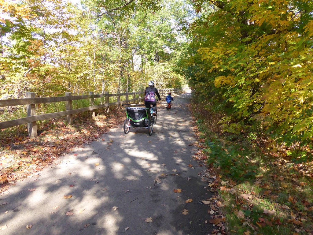 Twelve Mile Trail | 5575 Twelve Mile Trail, Burlington, ON L0P, Canada | Phone: (416) 589-7754