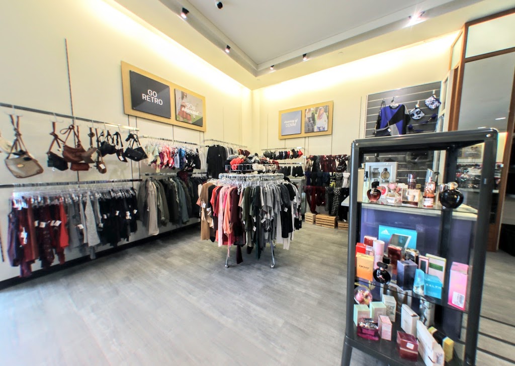Platos Closet Richmond Hill | 10775 Leslie St Unit 2, Richmond Hill, ON L4S 0B2, Canada | Phone: (905) 770-7000