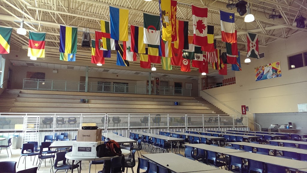 École LOdyssée | 60 Walk Leopold F Belliveau Dr Moncton NB E1A 8V4 Leopold F. Belliveau Dr, Moncton, NB E1A 8V4, Canada | Phone: (506) 869-6800