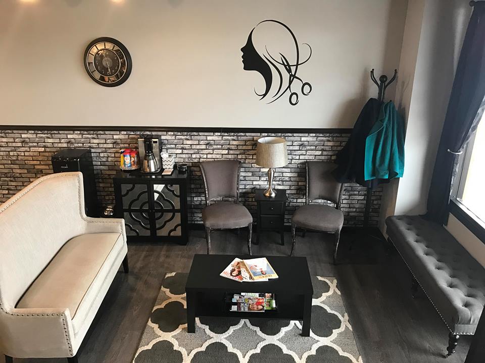 Infinity Hair Designs | 1120 Gratiot Blvd, Marysville, MI 48040, USA | Phone: (810) 294-5566
