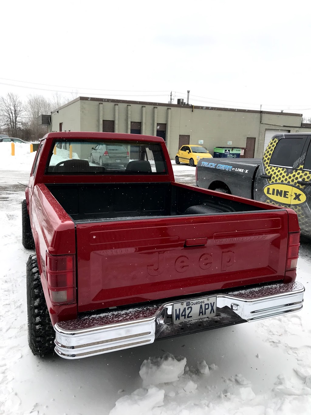 LINE-X Niagara | 15 Neilson Ave, St. Catharines, ON L2M 5V9, Canada | Phone: (289) 969-5463