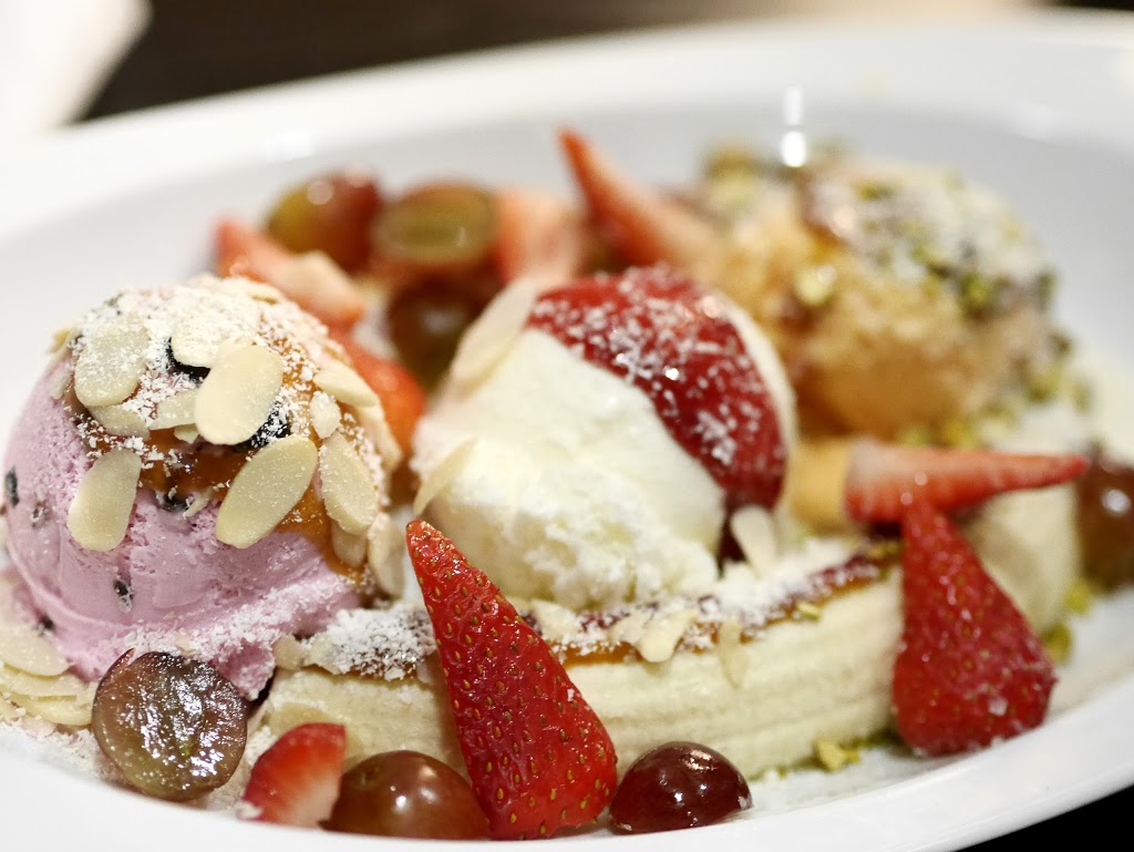 The Bistro | 3750 Market St SE, Calgary, AB T3M 2P2, Canada | Phone: (587) 349-8643