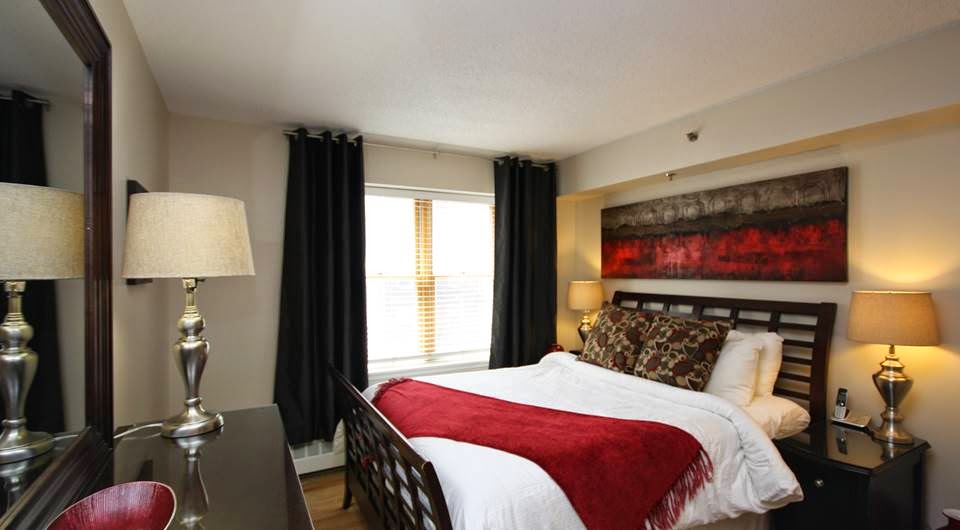 Premiere Suites Mississauga | Erin Centre Blvd, Mississauga, ON L5M 0P5, Canada | Phone: (905) 565-0422