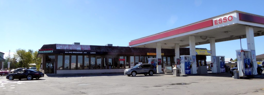 Esso | 14010 Hurontario St, Caledon, ON L0N 1K0, Canada | Phone: (905) 838-1898