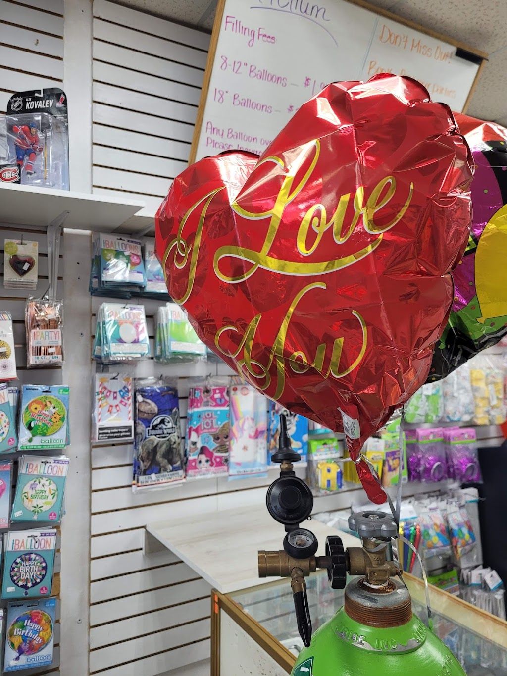 A & M Market Variety Store | 5353 Lakeshore Rd. Unit 26, Burlington, ON L7L 1C8, Canada | Phone: (905) 631-5555