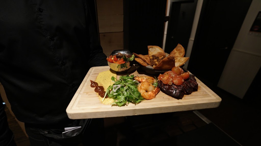 Restaurant Le Côte - Resto, Bar et Traiteur | 12 Rue Saint-Matthieu, Beloeil, QC J3G 2W1, Canada | Phone: (450) 464-1633