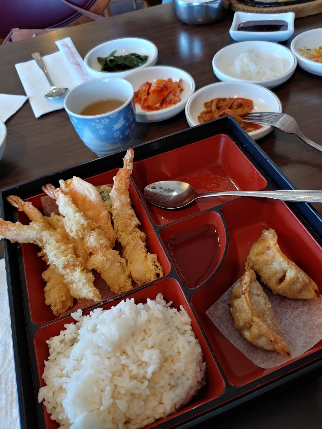 Duru Restaurant | 220 Welland Ave, St. Catharines, ON L2R 2P4, Canada | Phone: (905) 682-6920