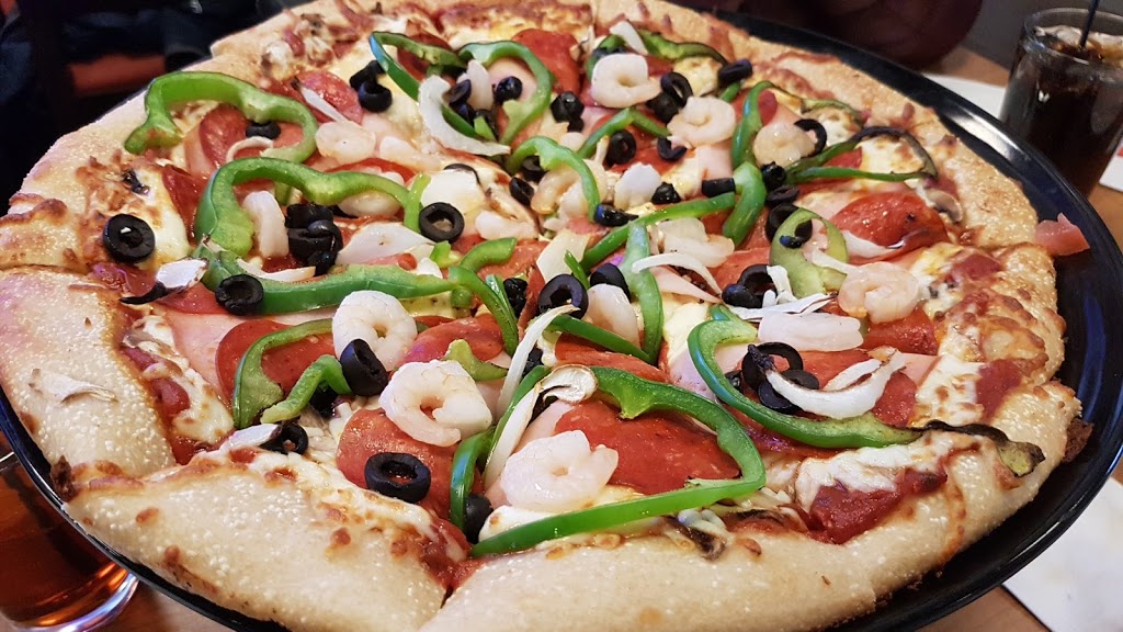 Boston Pizza | 499 Dundas St W, Oakville, ON L6M 1L9, Canada | Phone: (905) 257-8009