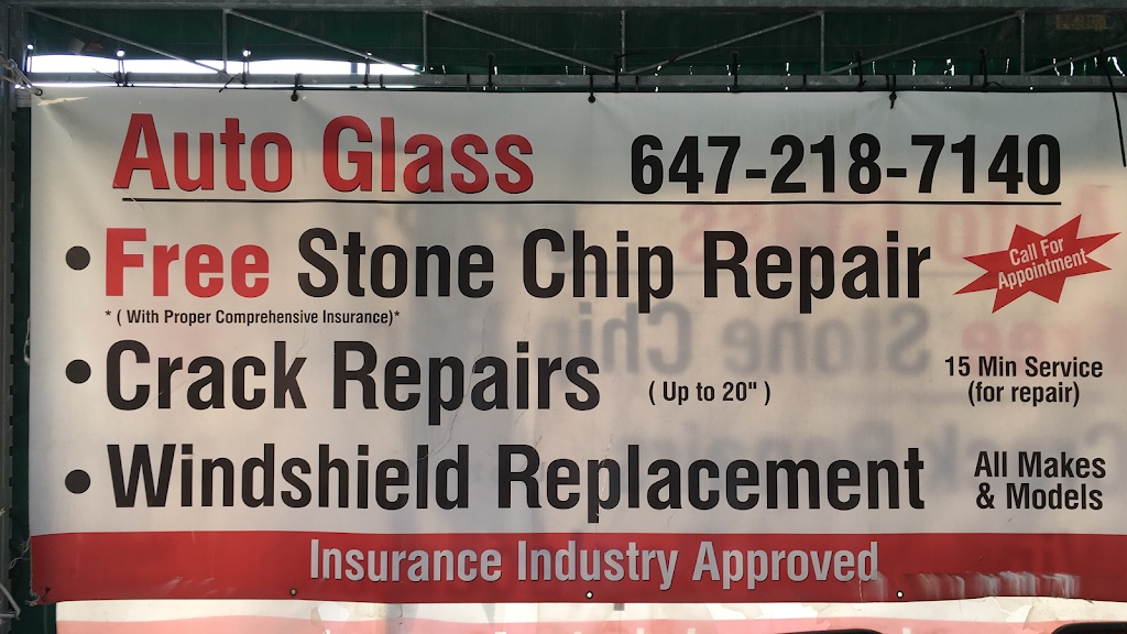 AutoGlass Hut | 11720 Yonge St, Richmond Hill, ON L4E 0K4, Canada | Phone: (647) 802-7140