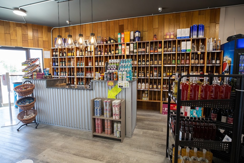 Invermere Inn & Suites | 1310 7th Ave, Invermere, BC V0A 1K0, Canada | Phone: (250) 342-9246