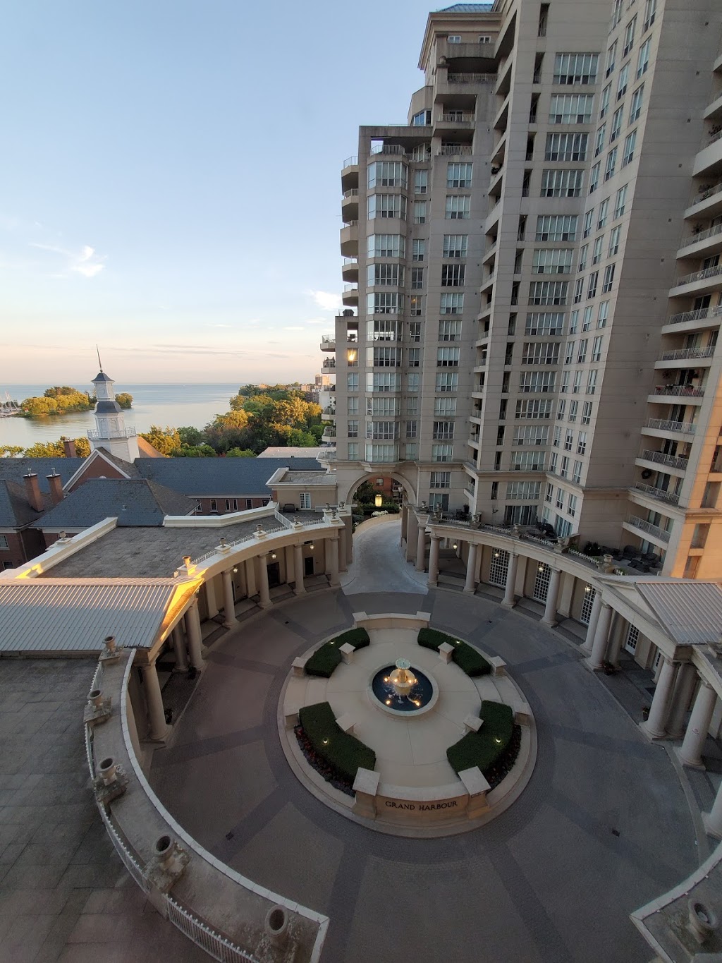 Grand Harbour Condominium Office | 2289 Lake Shore Blvd W, Etobicoke, ON M8V 3Y2, Canada | Phone: (416) 252-7105