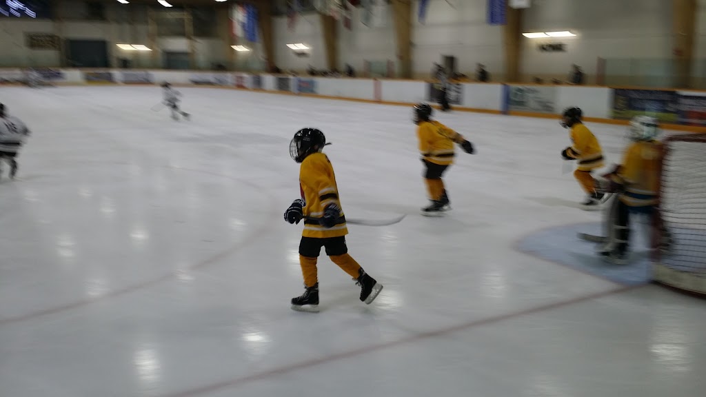 River Oaks Community Centre | 2400 Sixth Line, Oakville, ON L6H 3N8, Canada | Phone: (905) 338-4186