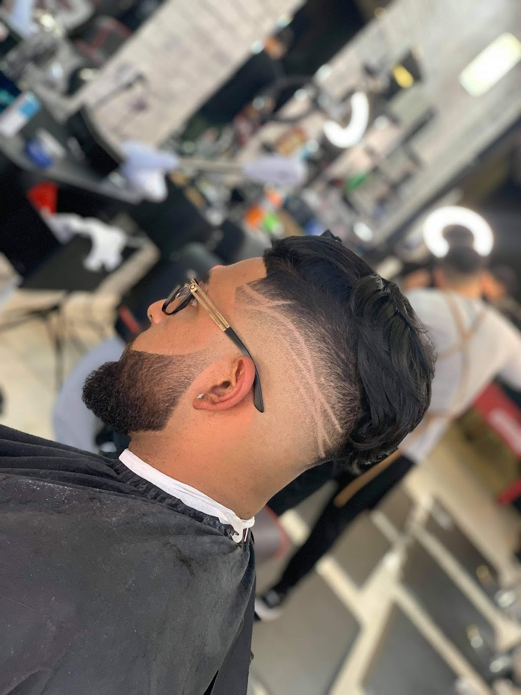 VIP Barbershop | 33550 South Fraser Way #7, Abbotsford, BC V2S 5G7, Canada | Phone: (604) 746-9927