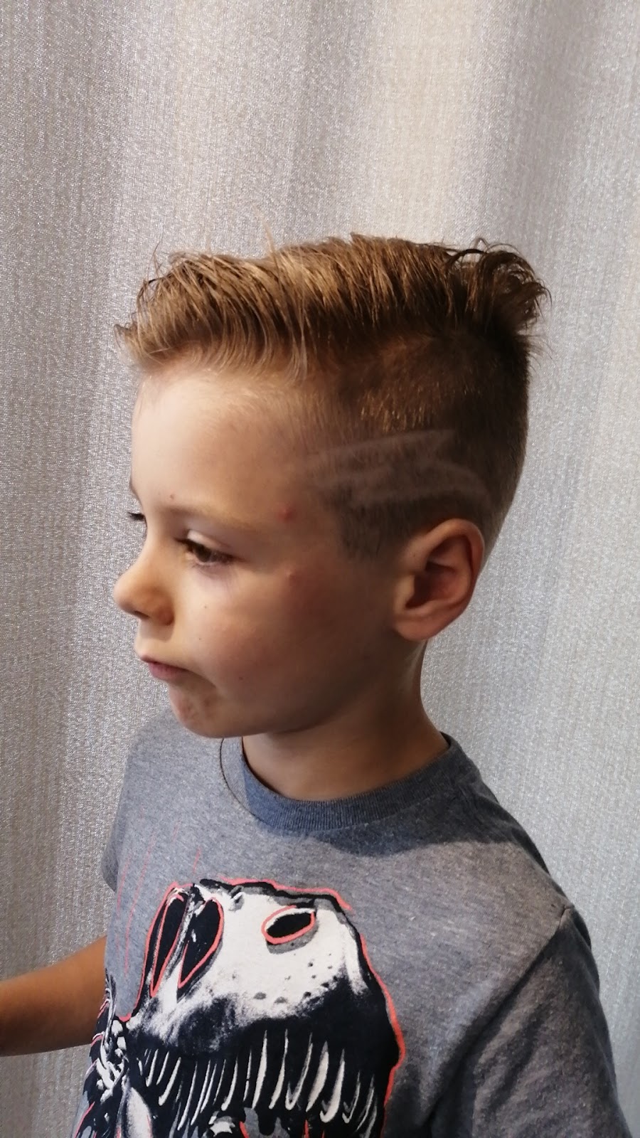 UPPERCUTS BARBERSHOP LTD | 22935 Lougheed Hwy #5, Maple Ridge, BC V2X 2W1, Canada | Phone: (604) 467-0211
