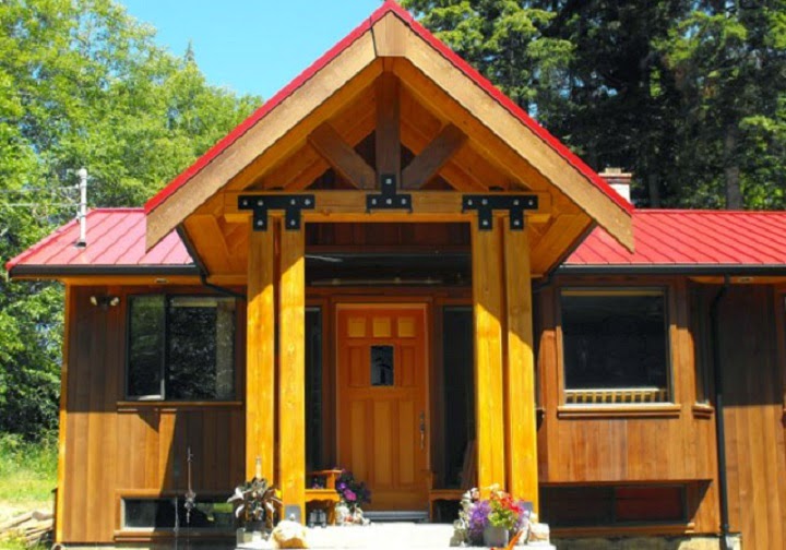 Warburton Woodworks Ltd | 3542 Otter Point Rd, Sooke, BC V9Z 0K1, Canada | Phone: (250) 642-5495