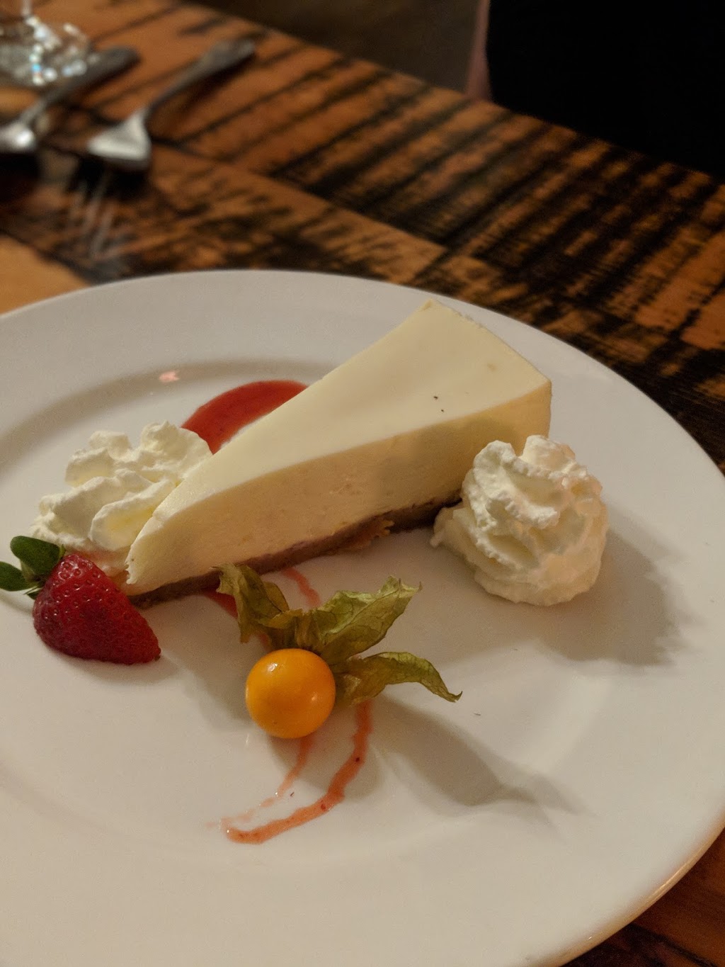 Mahle House Restaurant | 2104 Hemer Rd, Nanaimo, BC V9X 1L8, Canada | Phone: (250) 722-3621