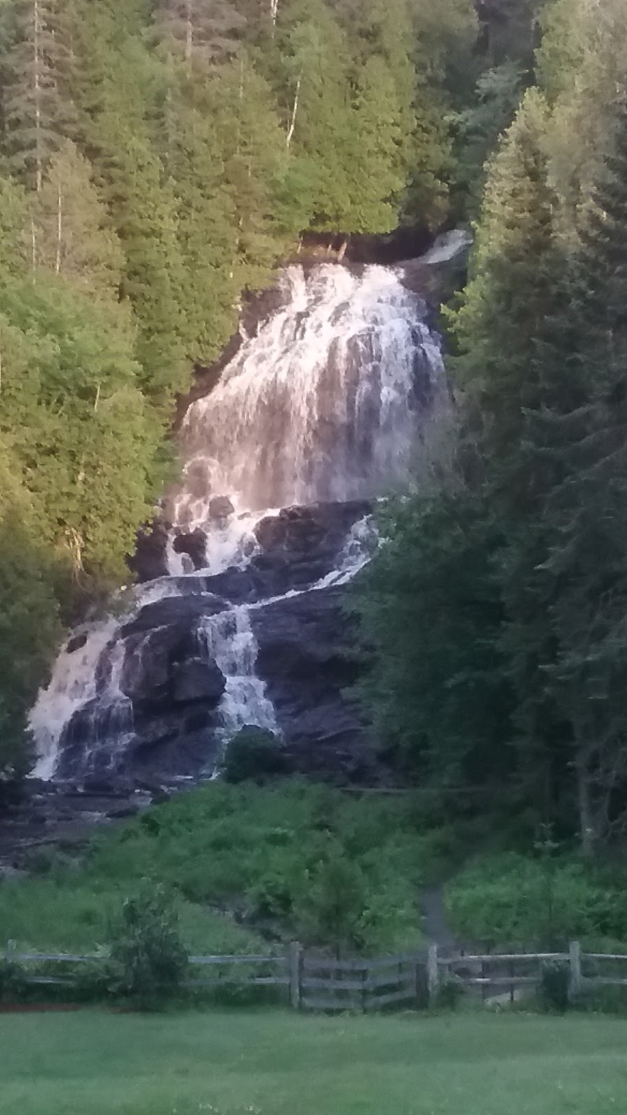 Beaver Brook Falls Wayside | 432 NH-145, Colebrook, NH 03576, USA | Phone: (603) 538-6707