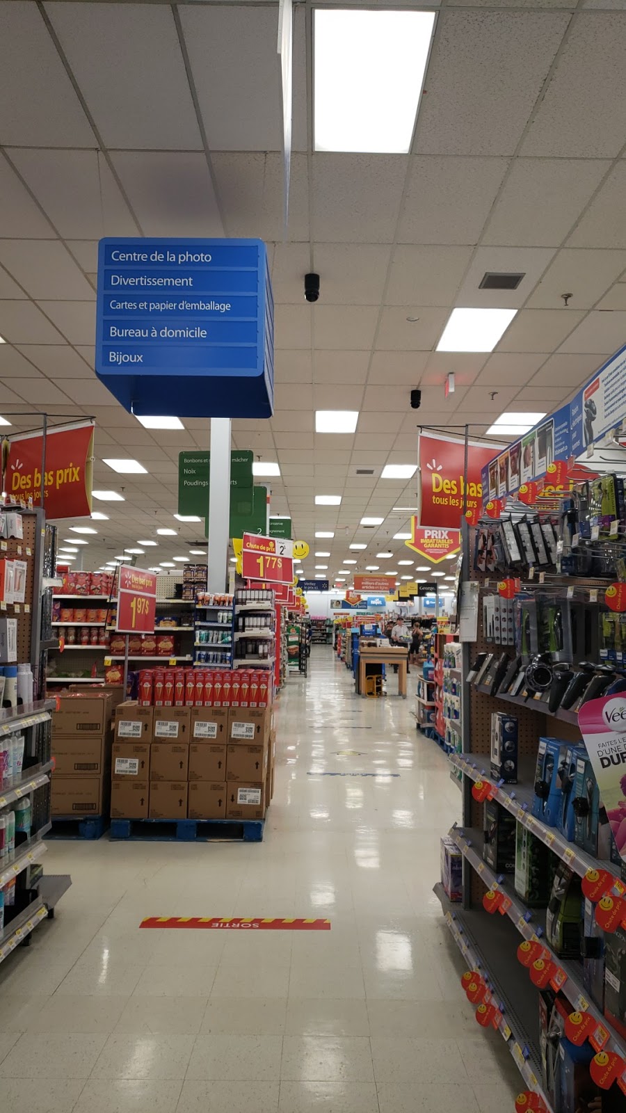 Walmart | 940 13e Avenue N, Sherbrooke, QC J1E 3J7, Canada | Phone: (819) 346-2626