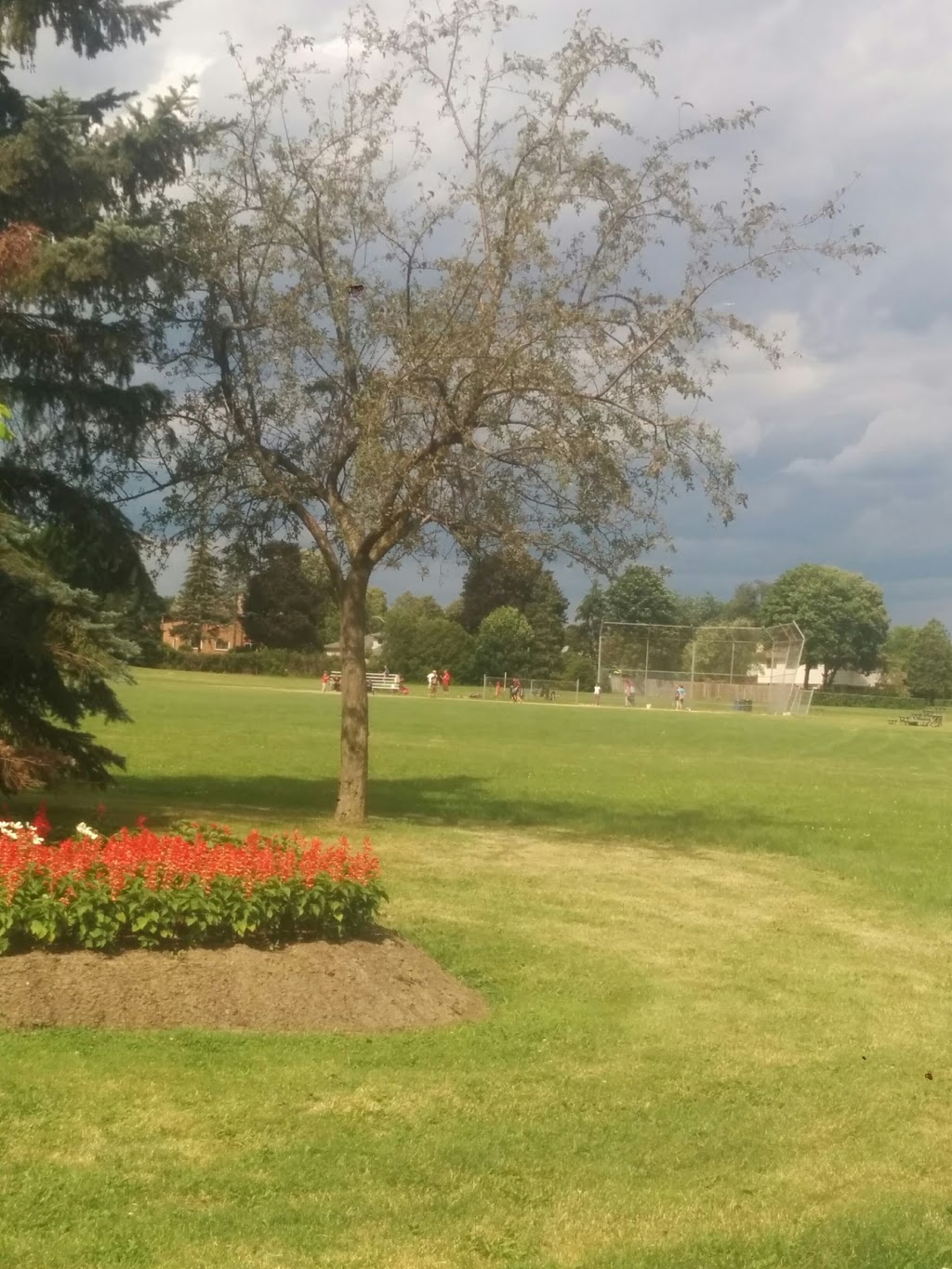 Ron Lenyk Springfield Park | 3325 The Credit Woodlands, Mississauga, ON L5C 1L1, Canada | Phone: (905) 615-4311