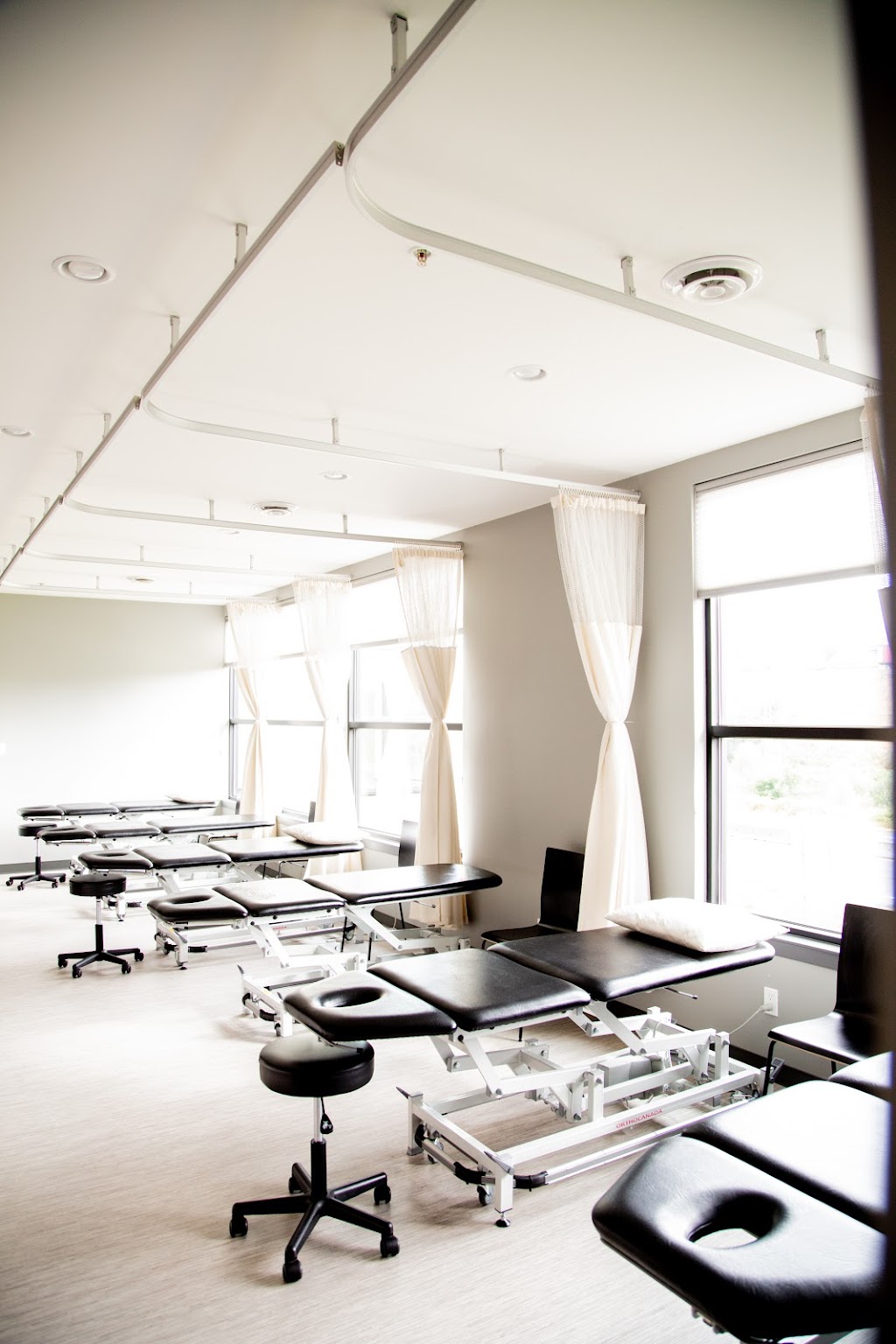 Advanced Health + Sports Clinic | 5160 Dublin Way #203, Nanaimo, BC V9T 0H2, Canada | Phone: (250) 585-8553
