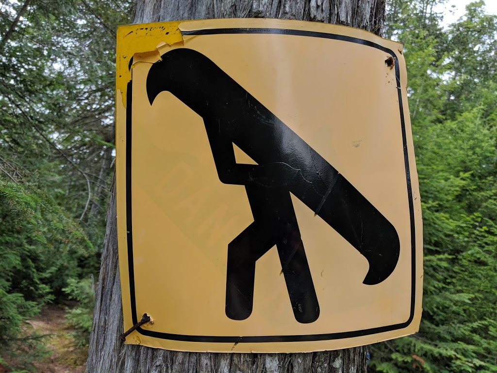Accueil Gagnon, réserve faunique de Papineau-Labelle | 5000 Chemin du Lac Gagnon O, Duhamel, QC J0V 1G0, Canada | Phone: (819) 428-7510