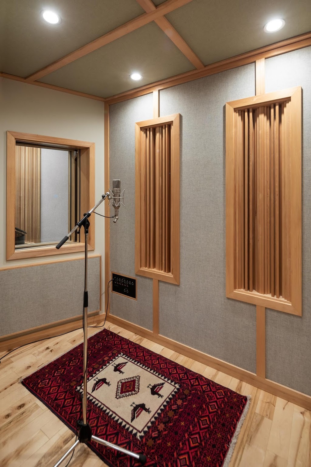 Monarch Studios | 3702 Commercial St, Vancouver, BC V5N 4G2, Canada | Phone: (604) 657-8369
