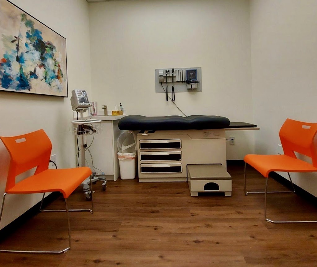 Viva Health Centre - Family Care and Pharmacy Richmond Hill ON | 9580 Yonge St Unit # 6, Richmond Hill, ON L4C 1V6, Canada | Phone: (289) 275-5702