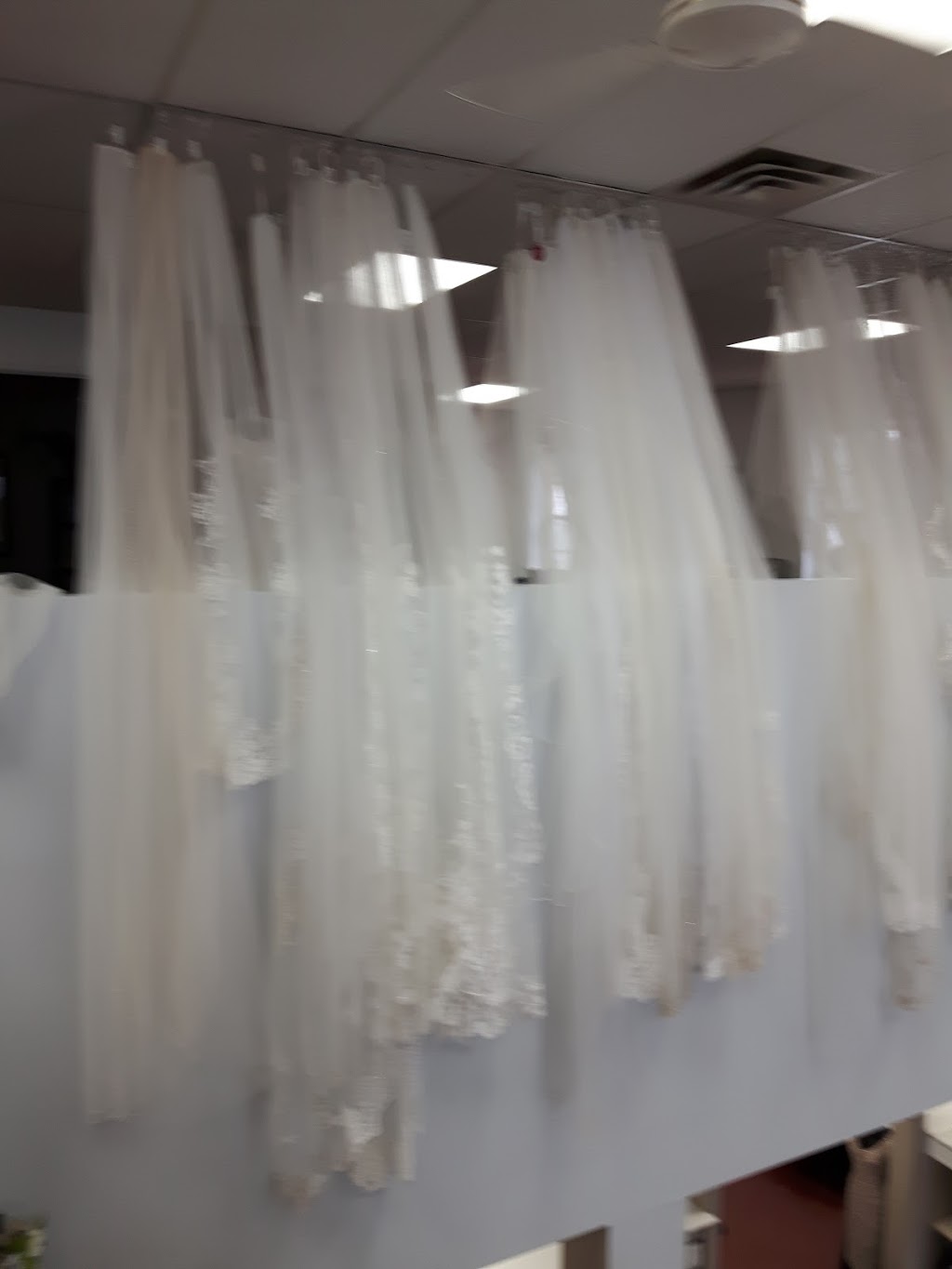 Tatums Fashions & Bridal | 20 Gerrish St, Windsor, NS B0N 2T0, Canada | Phone: (902) 798-4390