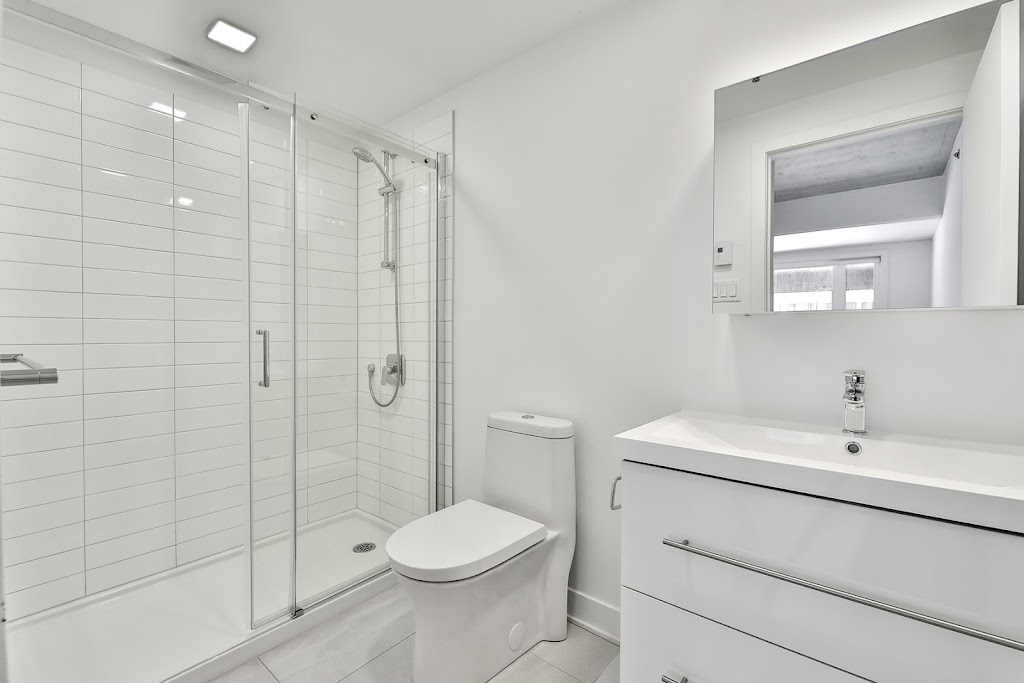 Eq8 Phase 3 building | 6850 Blvd. Newman, LaSalle, QC H8N 0G7, Canada | Phone: (514) 364-0727