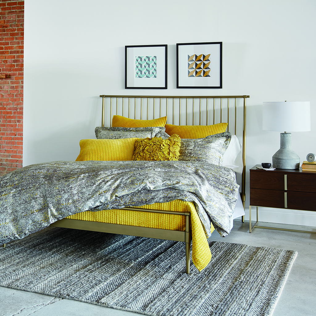 Ethan Allen | 1819 Yonge St, Toronto, ON M4S 1X8, Canada | Phone: (416) 545-0090