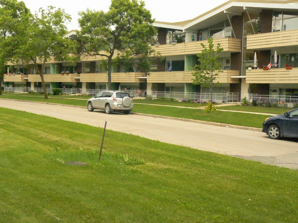 Kay Four Properties Inc | 1901 Main St, Winnipeg, MB R2V 2B3, Canada | Phone: (204) 339-0461