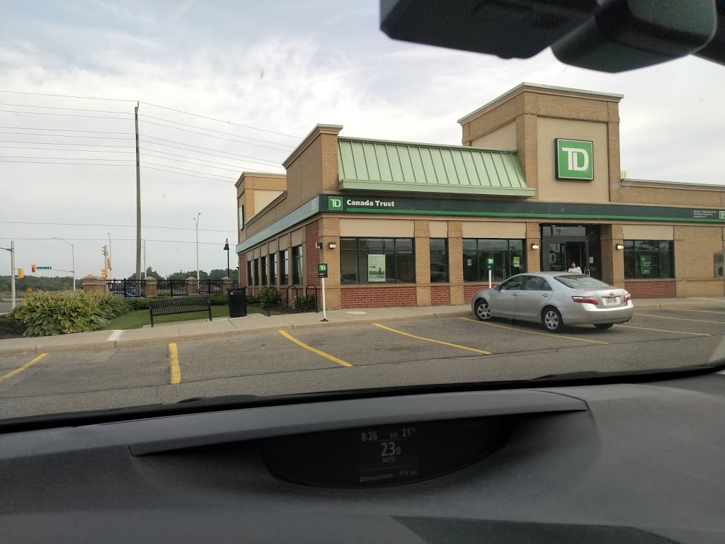 Shops on Dundas | 2501 Prince Michael Dr, Oakville, ON L6H 0B6, Canada