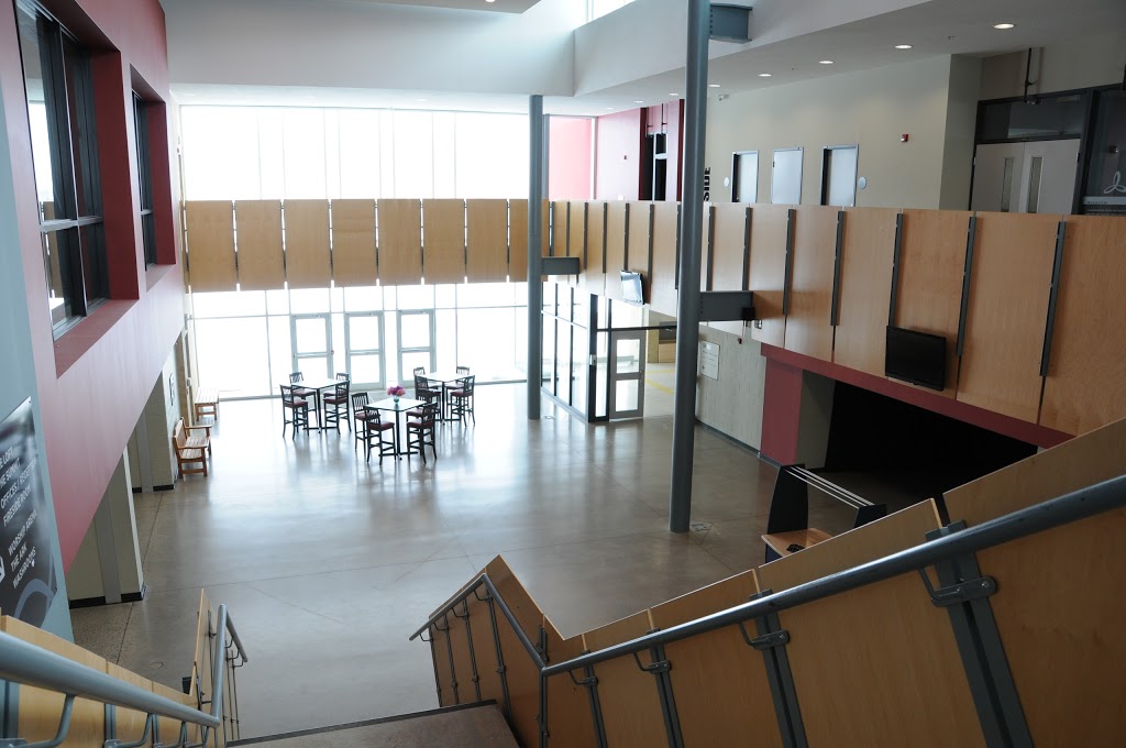Mapleview Community Church | 300 Mapleview Dr W, Barrie, ON L4N 9E7, Canada | Phone: (705) 735-6423
