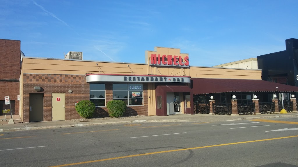 Nickels Deli Restaurants | 1600 Boulevard le Corbusier, Laval, QC H7S 1Z2, Canada | Phone: (450) 681-8737