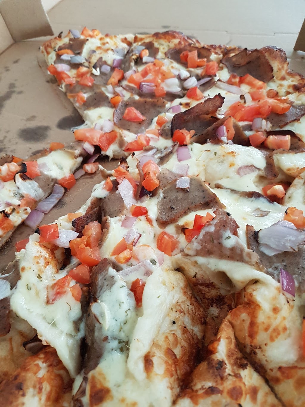 Romana Pizza & Wings | 910 Queenston Rd, Stoney Creek, ON L8G 1B5, Canada | Phone: (905) 662-9999