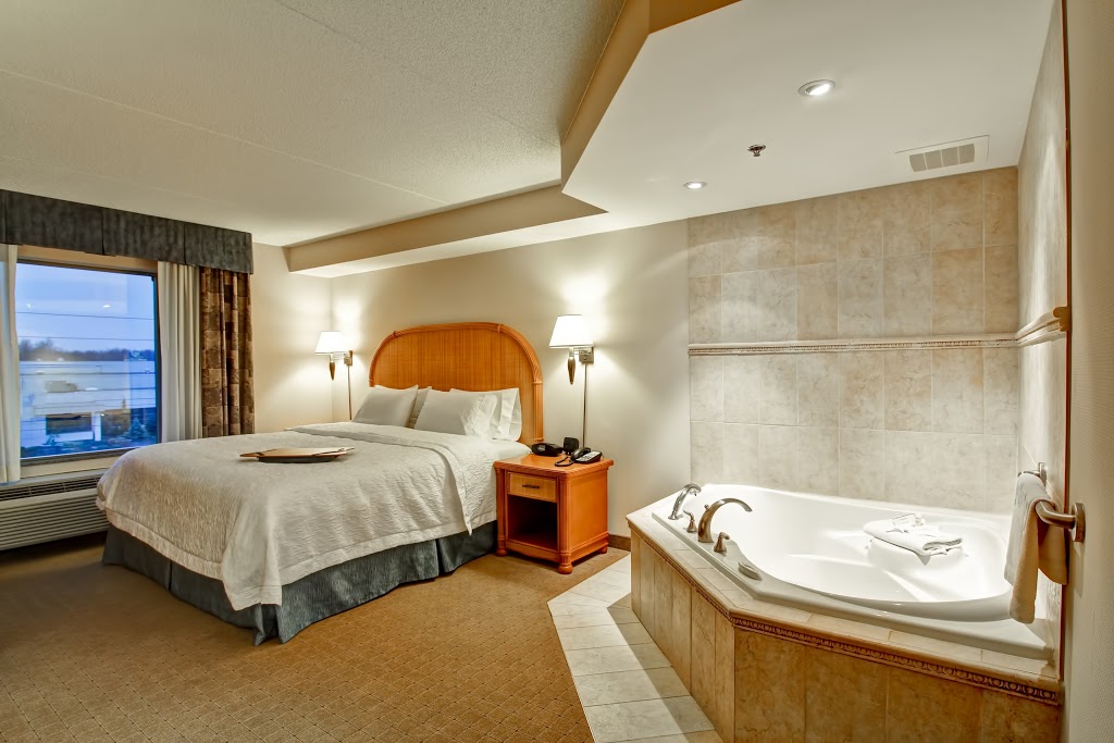 Hampton Inn & Suites by Hilton Guelph | 725 Imperial Rd N, Guelph, ON N1K 1X4, Canada | Phone: (519) 821-2144